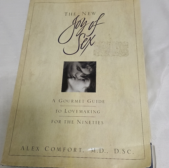 Crown Publishers, Inc. Other - The New Joy of Sex 1991 Adult Book